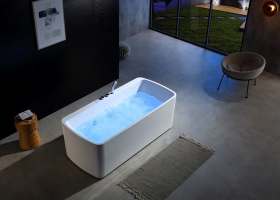 Una vasca da massaggio acrilica a luce di fondo a LED con pompa da massaggio da 1,0 CV
