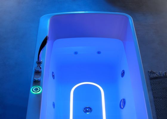 Una vasca da massaggio acrilica a luce di fondo a LED con pompa da massaggio da 1,0 CV