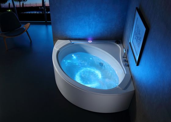 Bagno per massaggi a cascata circolare con sistema di riversamento di tipo U